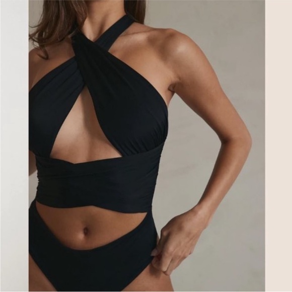 Clyque Tops - Black CLYQUE bodysuit.